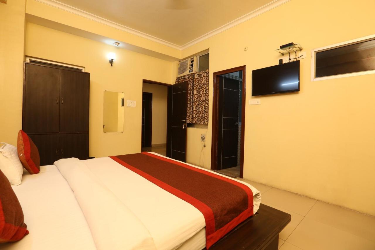 Hotel Nexus L Hotels In Charbagh ลัคเนา ภายนอก รูปภาพ