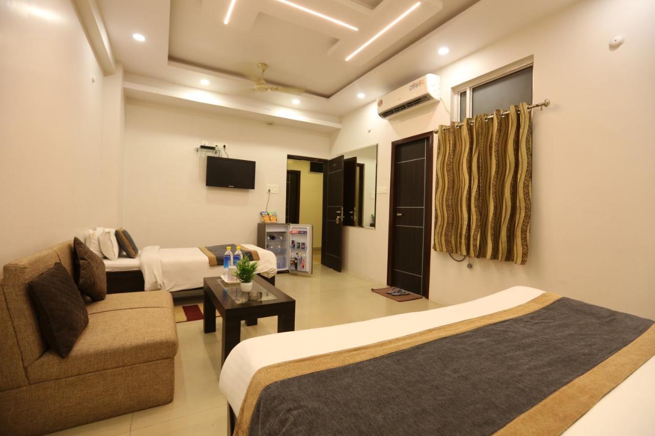 Hotel Nexus L Hotels In Charbagh ลัคเนา ภายนอก รูปภาพ