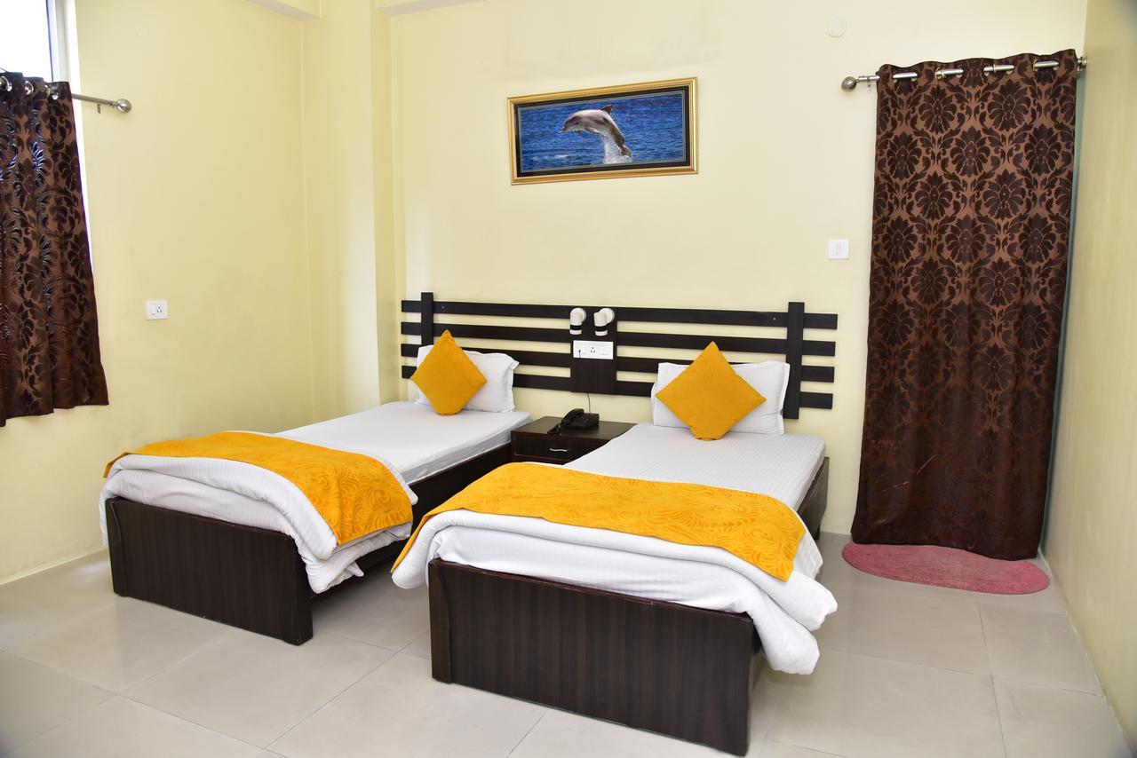 Hotel Nexus L Hotels In Charbagh ลัคเนา ภายนอก รูปภาพ